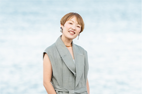 代表 清水 温子